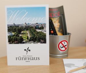 Certifikát, hodnocení, plakát nebo jiný dokument vystavený v ubytování Hotel-Pension Fünfhaus