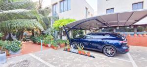 Φωτογραφία από το άλμπουμ του Casa Bianca, OSU, Premium Luxury, Free breakfast, Pool & gym, Restaurant, Airport 15 mins σε Accra