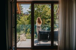 Balkon lub taras w obiekcie ZAKOZNAMI- Willa WYWCZAS