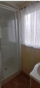 Ένα μπάνιο στο mobil home 9
