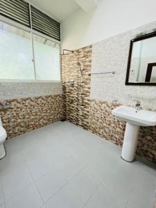 Koupelna v ubytování Sohili 3R Resort Ella