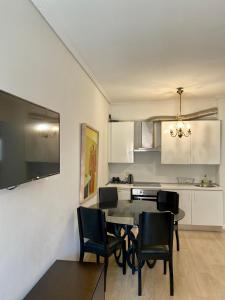 Kuchyňa alebo kuchynka v ubytovaní Art Suites Athens