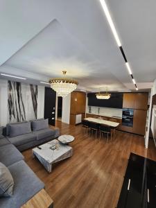 Χώρος καθιστικού στο Urban Elegance Tirana