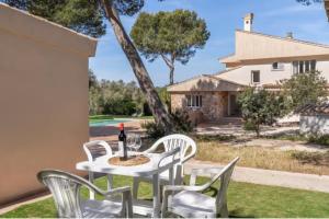 El edificio en el que está la villa