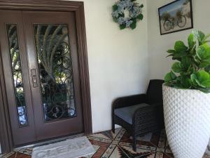 Fotografie z fotogalerie ubytování Mandeville Chateau v destinaci Mandeville
