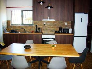 Η κουζίνα ή μικρή κουζίνα στο Sea view house II +8 φωτογραφίες