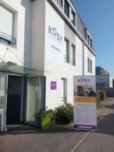 Photo de la galerie de l'établissement Kosy Appart Hôtel Résidence Arboréa, à Heillecourt