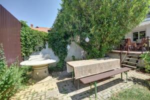 Vonkajšia záhrada v ubytovaní 6RoomS HÉVÍZ-BALATON