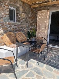 Imagine din galeria proprietății Darsi suites Kythnos în Kithnos