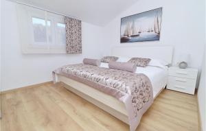 Ένα ή περισσότερα κρεβάτια σε δωμάτιο στο Villa Beachfront Korcula