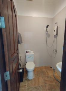 Ванная комната в Passion Nai Harn Guesthouse