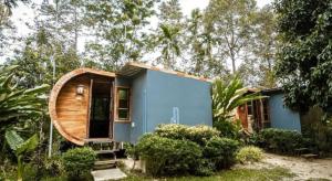 Taman di luar River View Resort At Chaewlan