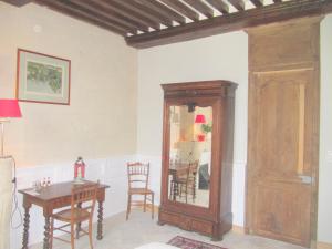 Imagine din galeria proprietății Bed & Breakfast Chateau Les Cèdres în Bretteville-lʼOrgueilleuse