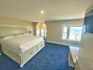 Gallery image of Winthrop Arms Hotel Restaurant Logan Airport in Winthrop