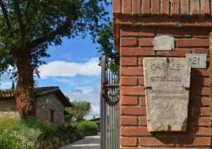 サン・セヴェリーノ・マルケにあるCasale il Cerquetoのギャラリーの写真