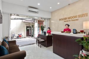 Khu vực sảnh/lễ tân tại Golden Moon Suite Hotel