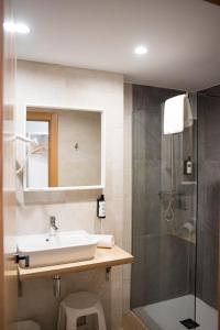 Kúpeľňa v ubytovaní Hotel Náutico Santander
