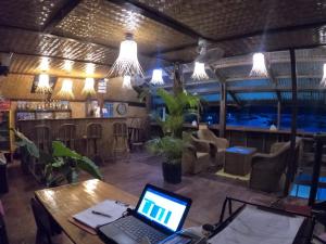 Posezení v ubytování Bangka Hostels