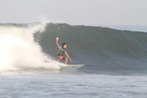 Tamu yang menginap di Alen's Stay&surf