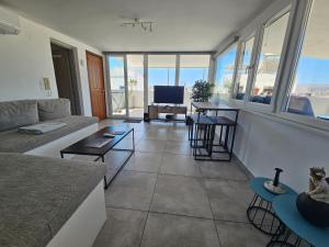 Khu vực ghế ngồi tại Liberty Roof House
