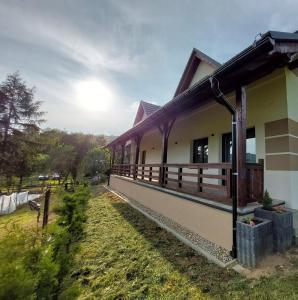 Tòa nhà nơi căn hộ tọa lạc