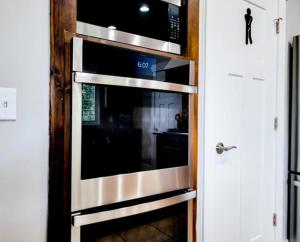 Köök või kööginurk majutusasutuses Powder Mountain Views & Golfing Pool Game Room Sauna