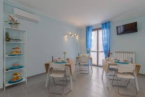 TV a/nebo společenská místnost v ubytování BellaVista B&B