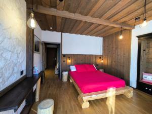 Una cama o camas en una habitación de Casa da Cipi