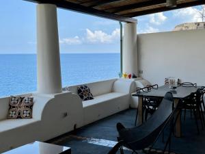 A general sea view or a sea view taken from the holiday home