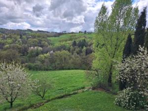 Φωτογραφία από το άλμπουμ του Maison calme pès de Conques en Rouergue σε Sénergues