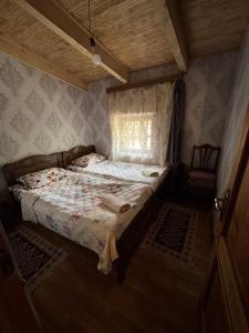 Rúm í herbergi á Old House