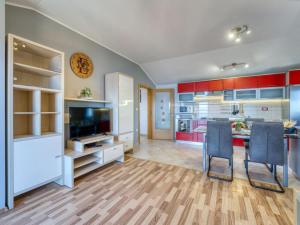 TV/trung tâm giải trí tại Apartman Ema 2