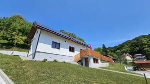 Hoone, kus puhkemaja asub