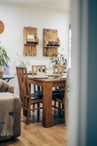 Posezení v ubytování Rivendell - Cosy Countryside Retreat + 14 fotografií