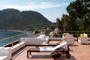 Příroda nedaleko hotelu + 16 fotografií