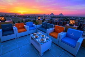 Area soggiorno di THree PYramiDs & SPhinX HoTeL
