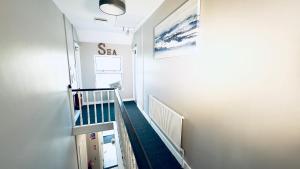 Gambar di galeri bagi The Nest Hostel Strandhill di Sligo