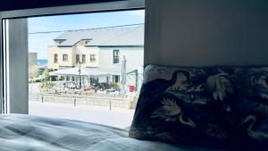 Katil atau katil-katil dalam bilik di The Nest Hostel Strandhill