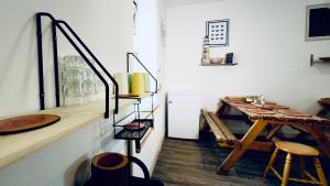 Gambar di galeri bagi The Nest Hostel Strandhill di Sligo