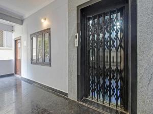 Зображення з фотогалереї помешкання Hotel O SVR Silver Key у місті Lingampalli