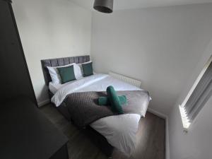 Postel nebo postele na pokoji v ubytování Travel Stopzzz