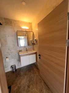 Ένα μπάνιο στο A great room in city center,Nest Cihangir