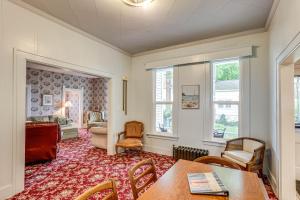 Gallery image of Walk to Lake Michigan and Dtwn Coastal Grand in Ludington