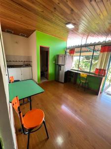 Kuchyň nebo kuchyňský kout v ubytování Hospedaje Campestre Las Palmas 101