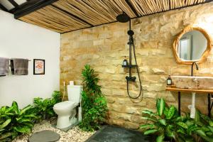 Bilik mandi di Huma Yogyakarta Hostel