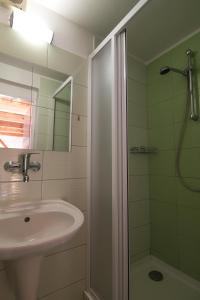 A bathroom at Penzion Neco