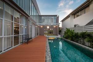 Kolam renang di atau dekat dengan Emeralda Pool Villa 4BR , Free daily housekeeping