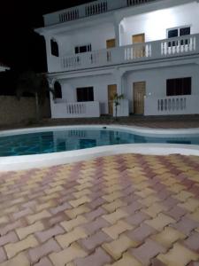 Πισίνα στο ή κοντά στο King's apartment