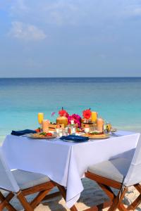 Фотография из галереи NH Collection Maldives Reethi Resort на Атолле Баа