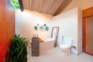 Фотография из галереи NH Collection Maldives Reethi Resort на Атолле Баа
